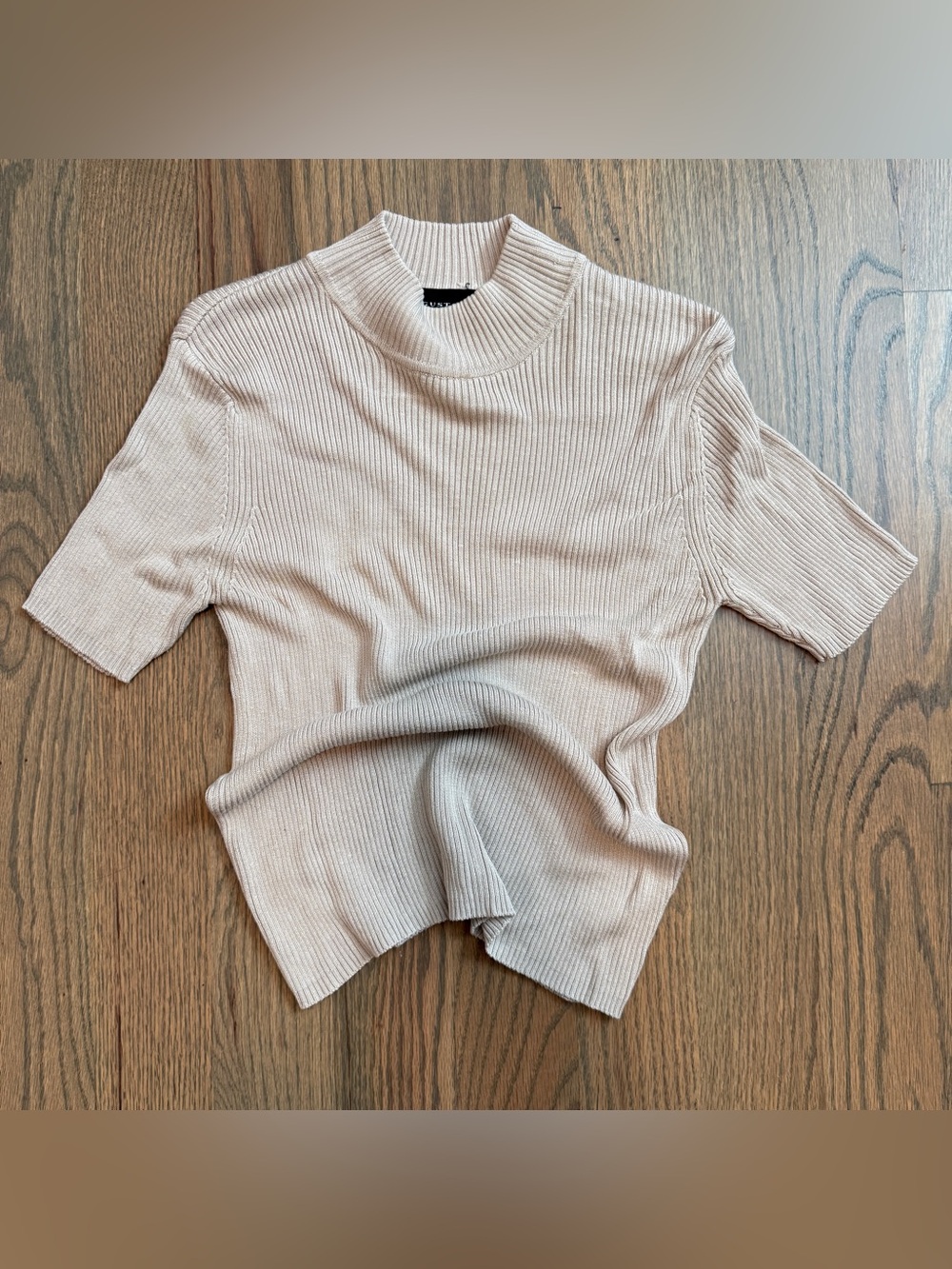 VTG 100% SILK Ribbed Mock Neck Short Sleeve Top WOMEN M Neutral French Basic Lux